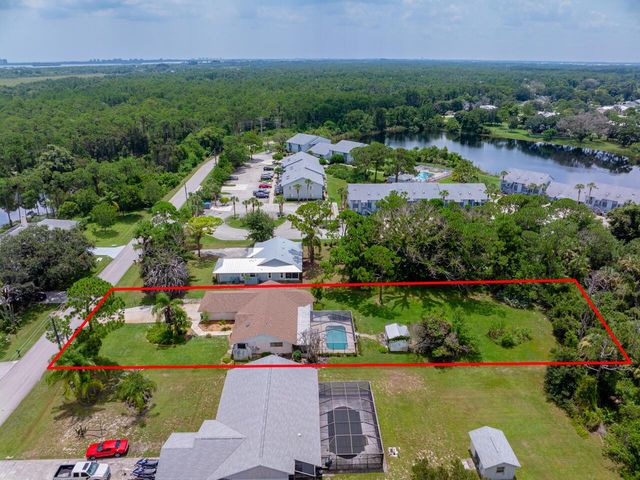 5803 DEER RUN Drive, Fort Pierce, FL 34951