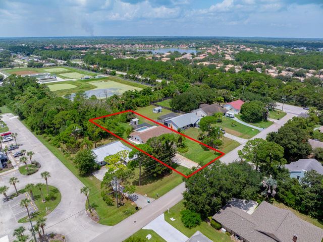 5803 DEER RUN Drive, Fort Pierce, FL 34951