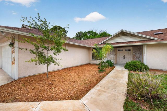 5803 DEER RUN Drive, Fort Pierce, FL 34951