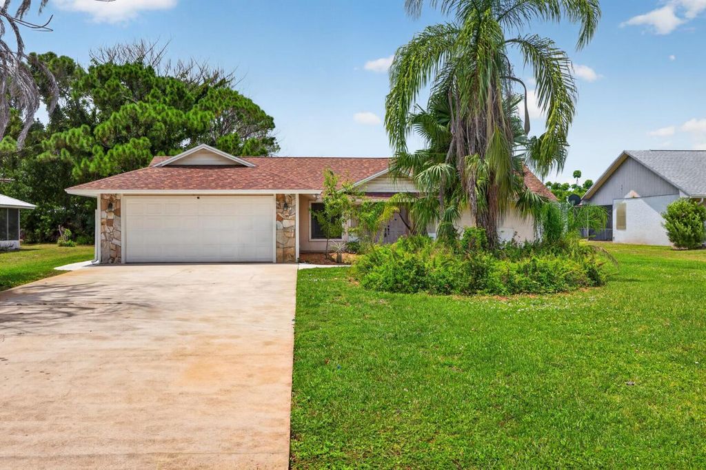 5803 DEER RUN Drive, Fort Pierce, FL 34951