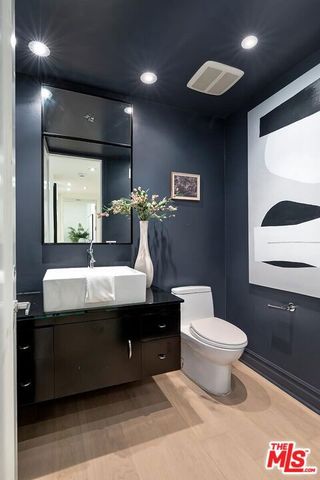 2279 Century Hill, Los Angeles, CA 90067