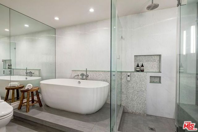 2279 Century Hill, Los Angeles, CA 90067