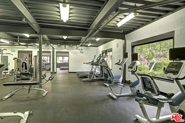 2279 Century Hill, Los Angeles, CA 90067