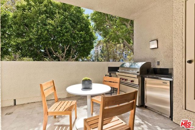 2279 Century Hill, Los Angeles, CA 90067