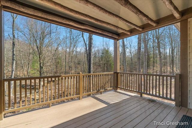 4960 S Hilton Park Road, Fruitport, MI 49415