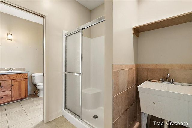 4960 S Hilton Park Road, Fruitport, MI 49415