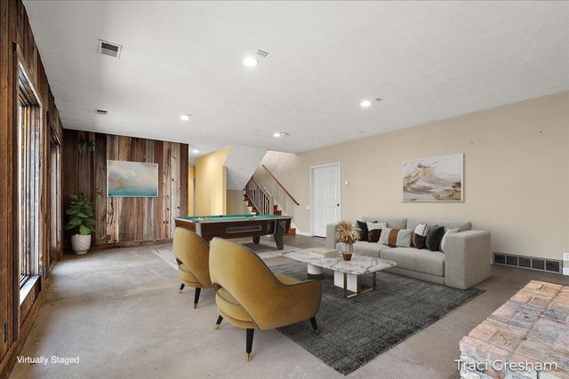 4960 S Hilton Park Road, Fruitport, MI 49415