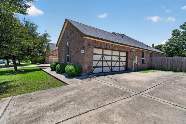 1005 Lonesome Lilly WAY, Pflugerville, TX 78660