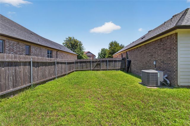 1005 Lonesome Lilly WAY, Pflugerville, TX 78660