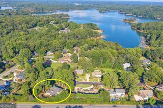 2859 Village Court, Gainesville, GA 30506