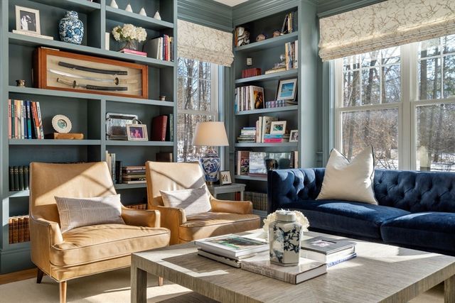 61 Glen St, Dover, MA 02030