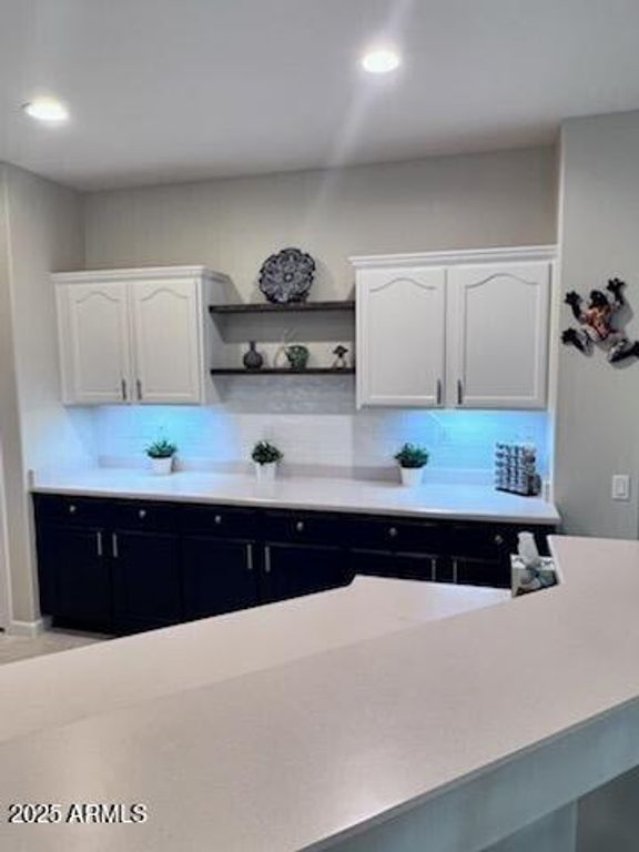 Image 19 of property listing at 15504 W CORAL POINTE Drive, Surprise, AZ 85374