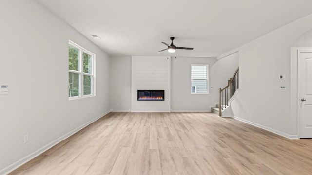 3125 Hallsley Drive, South Fulton, GA 30349