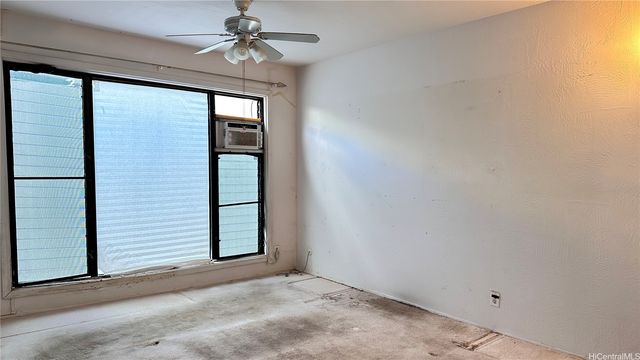 1315 Kaeleku Street, Honolulu, HI 96825