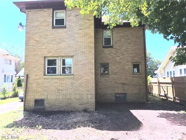 330 W 28th Street, Lorain, OH 44055