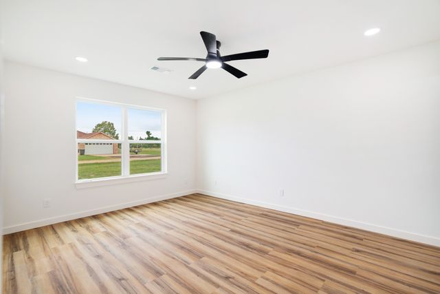 19 PRIVATE ROAD 35995, Powderly, TX 75473