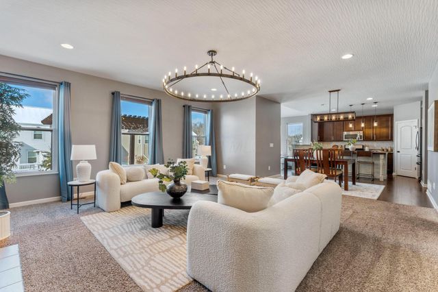 233 Auburn Drive, Newark, OH 43055