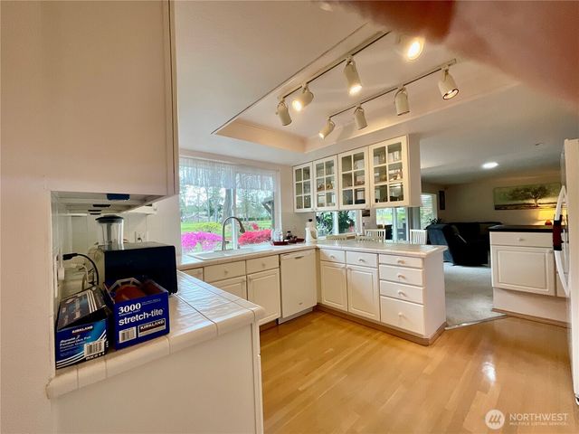 7711 Sapphire Drive SW, Lakewood, WA 98498