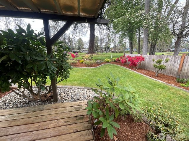 7711 Sapphire Drive SW, Lakewood, WA 98498