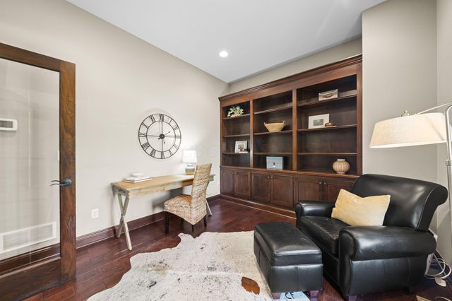 7134 Wilton Chase Street, Dublin, OH 43017