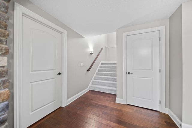 7134 Wilton Chase Street, Dublin, OH 43017