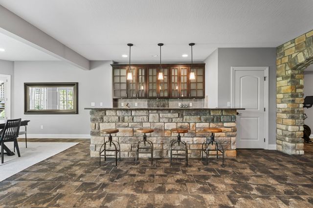 7134 Wilton Chase Street, Dublin, OH 43017