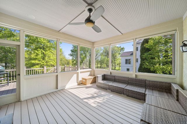 7134 Wilton Chase Street, Dublin, OH 43017