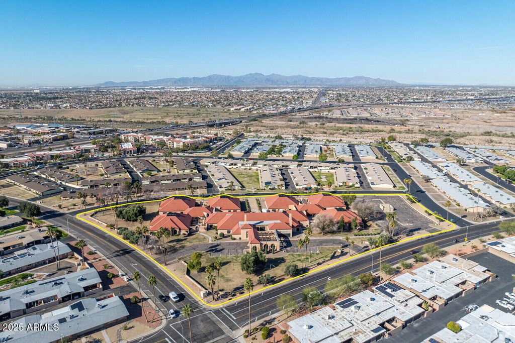 13818 N THUNDERBIRD Boulevard, Sun City, AZ 85351 — photo 4