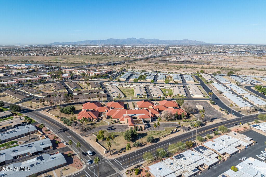 13818 N THUNDERBIRD Boulevard, Sun City, AZ 85351 — photo 5