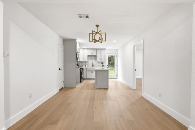 2528 Springvale Drive, Farmers Branch, TX 75234