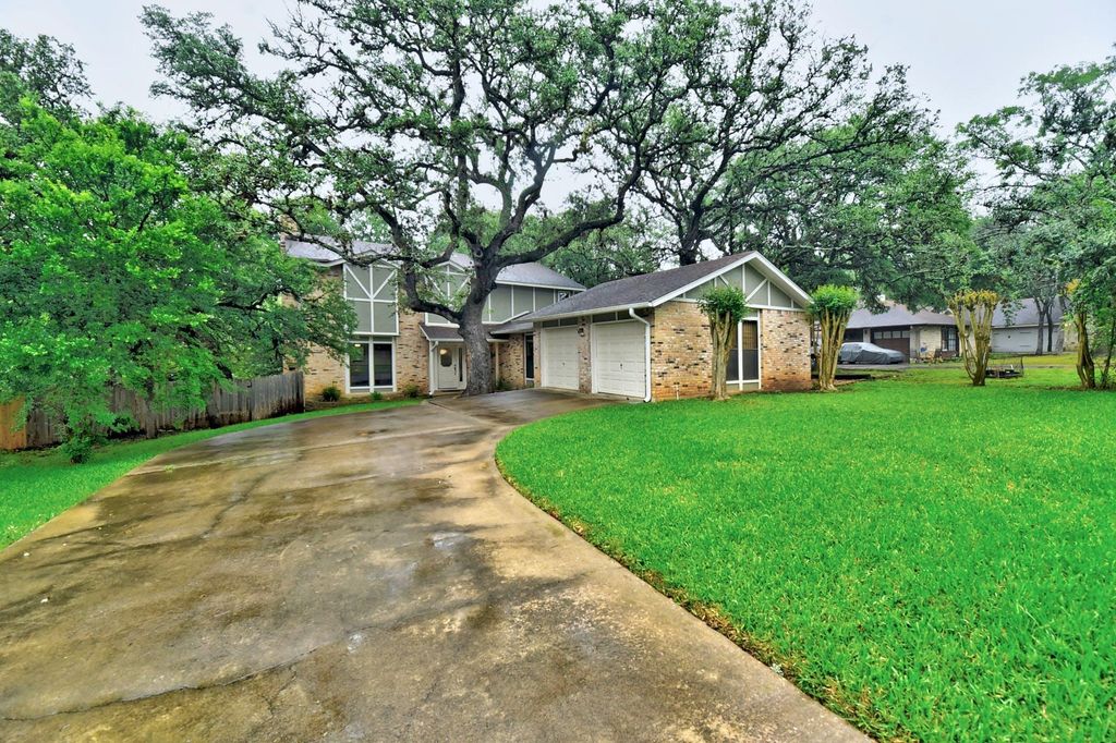 11313 Menodora DR, Austin, TX 78748