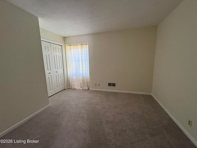 1303 Limestone Trace, Louisville, KY 40223