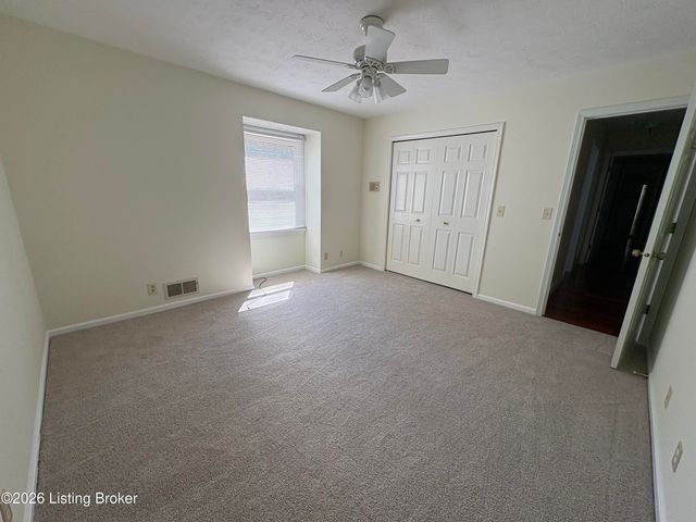 1303 Limestone Trace, Louisville, KY 40223