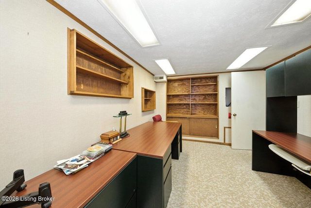1303 Limestone Trace, Louisville, KY 40223