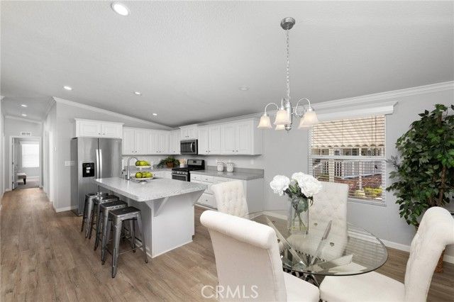 3530 Damien Avenue 109, La Verne, CA 91750