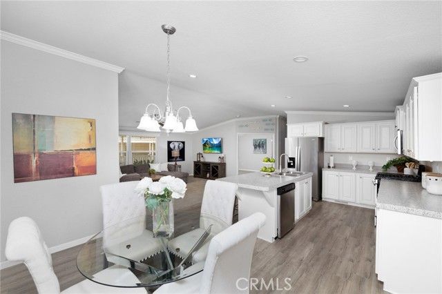 3530 Damien Avenue 109, La Verne, CA 91750