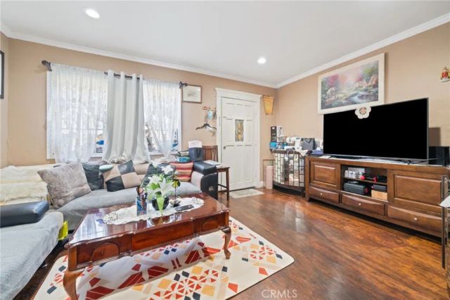 2208 Mortimer, Huntington Park, CA 90255