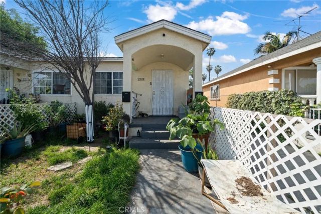 2208 Mortimer, Huntington Park, CA 90255