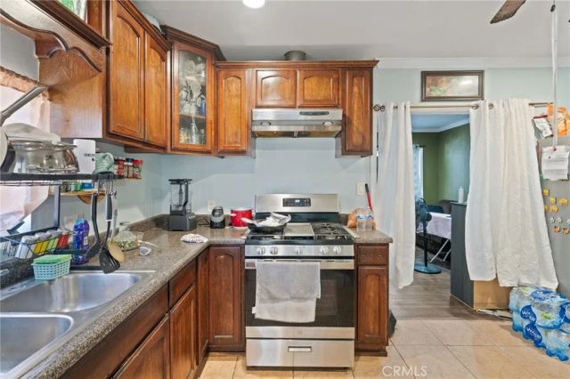 2208 Mortimer, Huntington Park, CA 90255