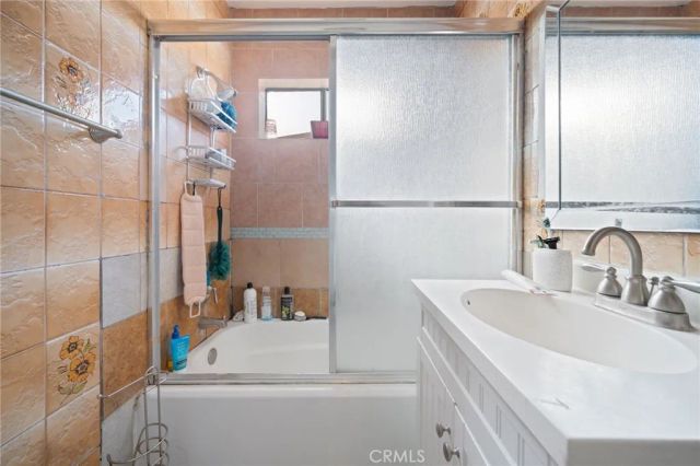 2208 Mortimer, Huntington Park, CA 90255