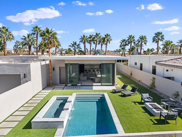 57880 Salida Del Sol, La Quinta, CA 92253