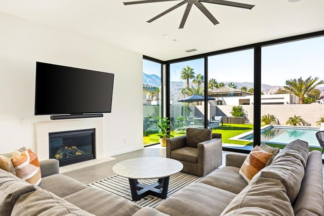 57880 Salida Del Sol, La Quinta, CA 92253