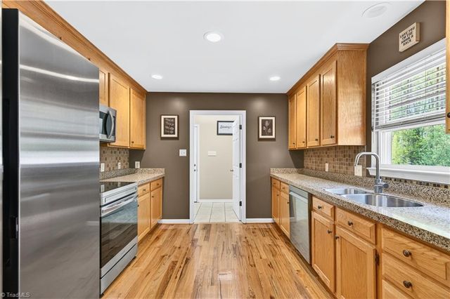 176 Foy Lane, Statesville, NC 28625