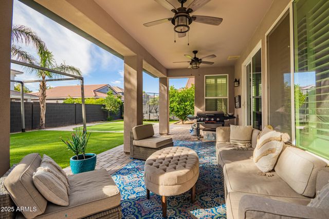 3581 E Weather Vane Road, Gilbert, AZ 85296