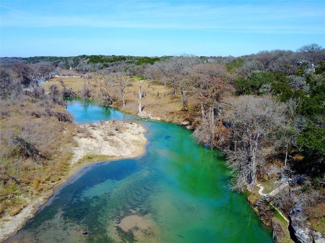 212 Comanche CP, Kyle, TX 78640