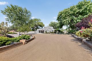 2609 Pajarito Meadows Road SW, Albuquerque, NM 87105