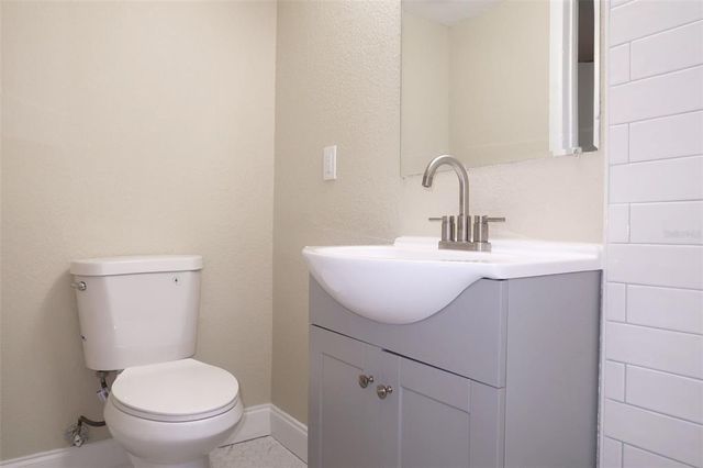 7160 LENAPE CIRCLE, New Port Richey, FL 34653