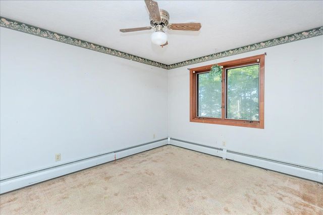 69 Peaslee Road, Merrimack, NH 03054
