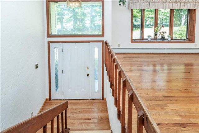 69 Peaslee Road, Merrimack, NH 03054