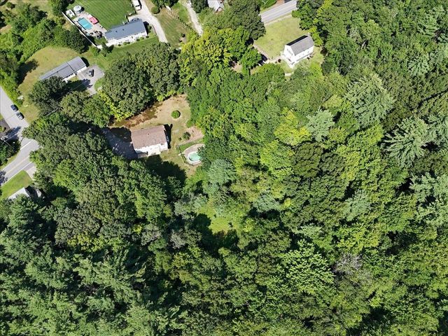 69 Peaslee Road, Merrimack, NH 03054